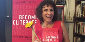 Portrait of Dr. Laurie Mintz